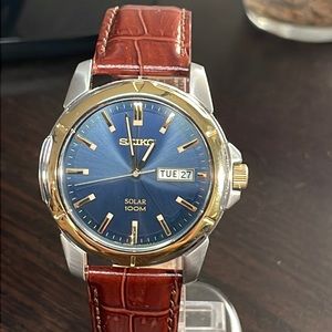 Seiko Solar Men’s Watch Leather Band